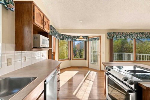 51 Edgebrook Circle Nw, Calgary, AB 