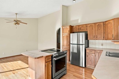 51 Edgebrook Circle Nw, Calgary, AB 