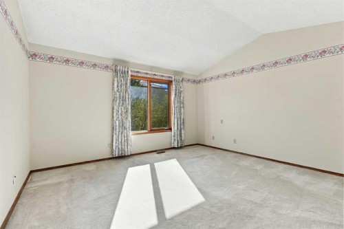 51 Edgebrook Circle Nw, Calgary, AB 