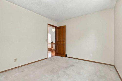 51 Edgebrook Circle Nw, Calgary, AB 