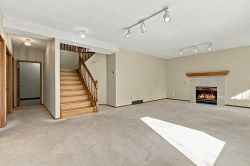 51 Edgebrook Circle Nw, Calgary, AB 