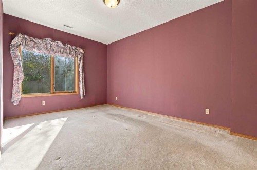 51 Edgebrook Circle Nw, Calgary, AB 