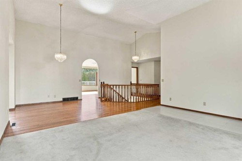 51 Edgebrook Circle Nw, Calgary, AB 
