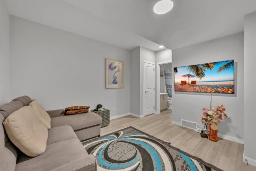 213 Walgrove Boulevard Se, Calgary, AB 