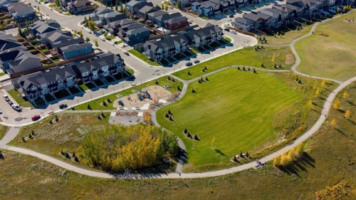 213 Walgrove Boulevard Se, Calgary, AB 