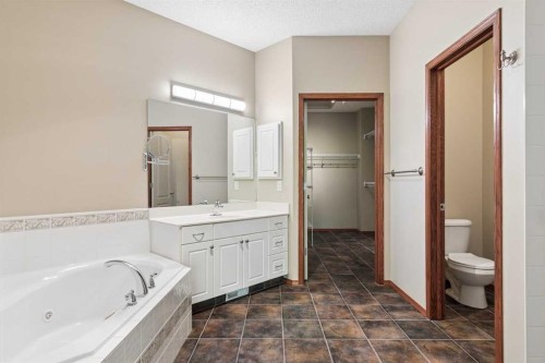 73 Hampstead Green Nw, Calgary, AB 