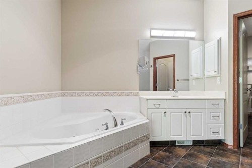 73 Hampstead Green Nw, Calgary, AB 
