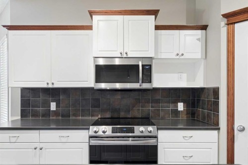 73 Hampstead Green Nw, Calgary, AB 