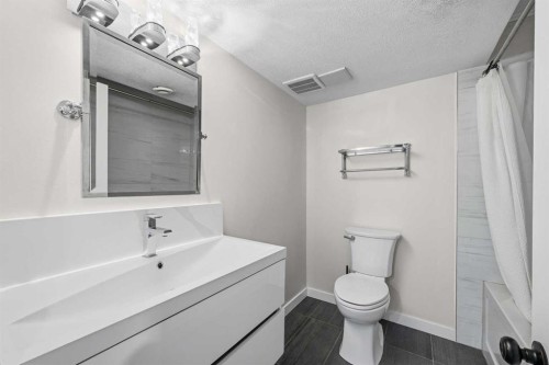 125 Seagreen Passage, Chestermere, AB 