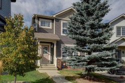 35 Sage Hill Manor NW Calgary, AB T3R 0H1