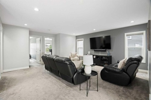 232 Nolancrest Heights Nw, Calgary, AB 