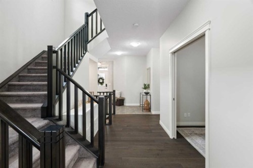 232 Nolancrest Heights Nw, Calgary, AB 