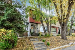 1927 44 Avenue SW Calgary, AB T2T 2N7