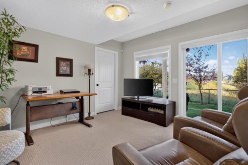 78 Eversyde Park Sw, Calgary, AB 