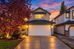 141 Shannon Square SW Calgary, AB T2Y 4K3