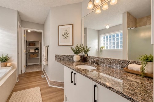 141 Shannon Square Sw, Calgary, AB 