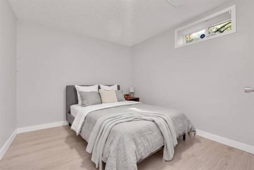141 Shannon Square Sw, Calgary, AB 