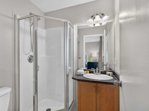 223 Elgin Point Se, Calgary, AB 