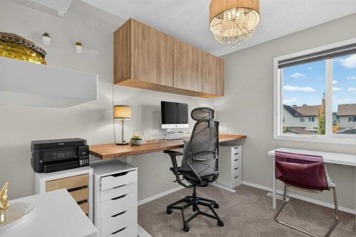 223 Elgin Point Se, Calgary, AB 