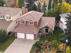 6915 Christie Estate Boulevard SW Calgary, AB T3H 2R2