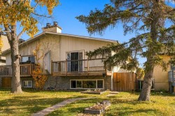 4646 80 Street NW Calgary, AB T3B 2P3