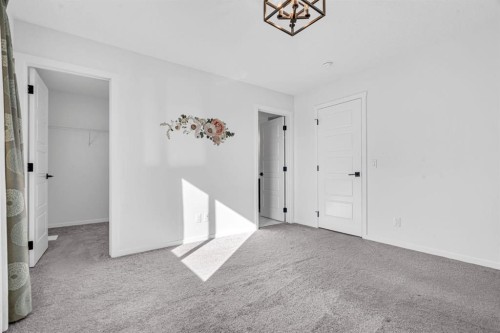 91 Walcrest Way Se, Calgary, AB 