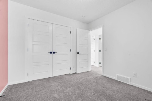91 Walcrest Way Se, Calgary, AB 