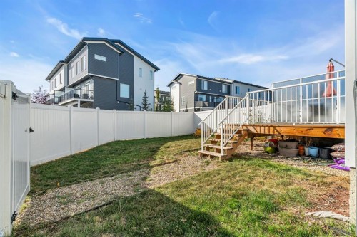 91 Walcrest Way Se, Calgary, AB 