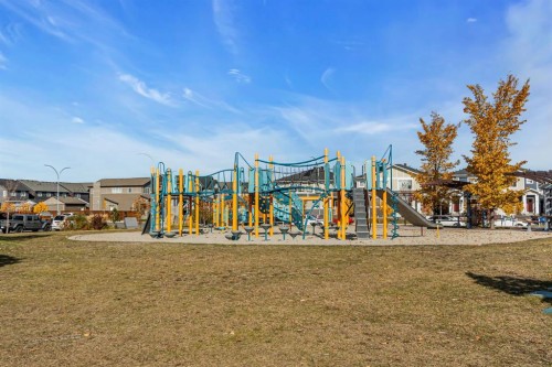 91 Walcrest Way Se, Calgary, AB 