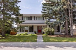 311 Glamorgan Crescent SW Calgary, AB T3E 5B7