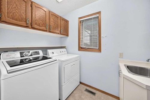 64 Edforth Crescent Nw, Calgary, AB 