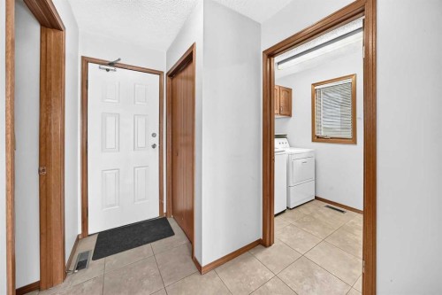 64 Edforth Crescent Nw, Calgary, AB 