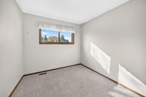 64 Edforth Crescent Nw, Calgary, AB 