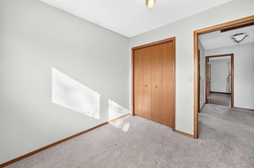 64 Edforth Crescent Nw, Calgary, AB 