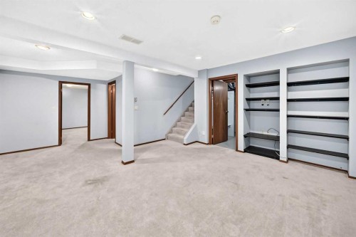 64 Edforth Crescent Nw, Calgary, AB 