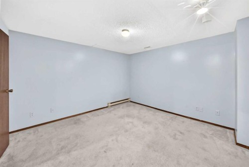 64 Edforth Crescent Nw, Calgary, AB 