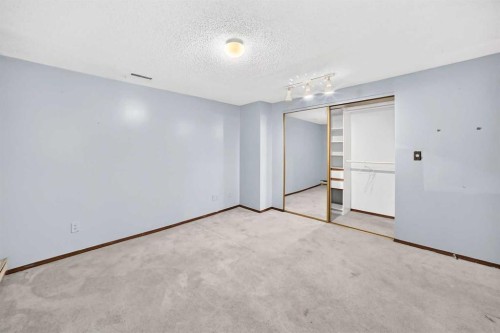 64 Edforth Crescent Nw, Calgary, AB 