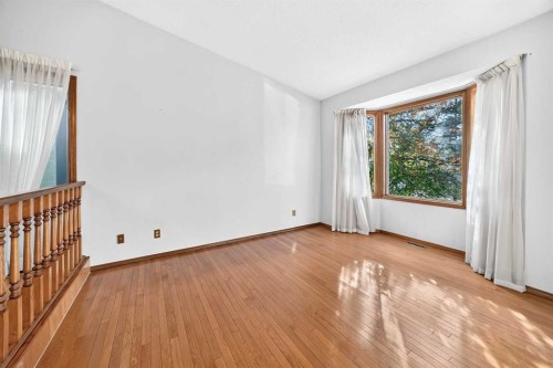64 Edforth Crescent Nw, Calgary, AB 