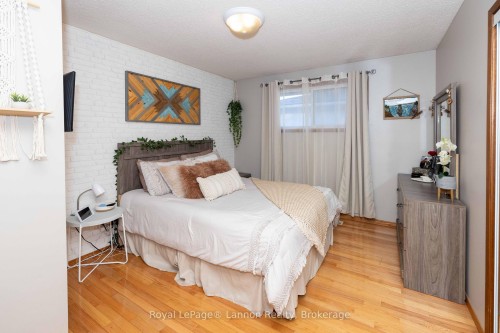 376 Ryerson Crescent, Thunder Bay, ON 