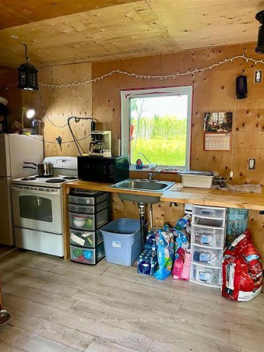 189 Larson Road, Neebing, ON 
