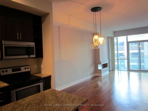 405-116 George Street , Toronto, ON M5A 3S2 5