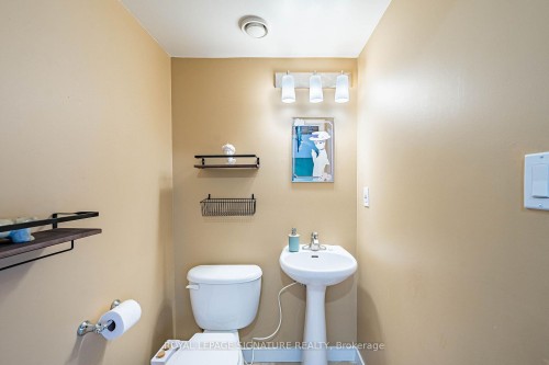 316-955 Queen Street W, Toronto, ON 