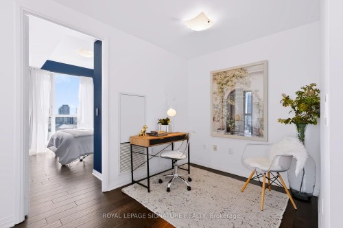 1405-25 Cole Street, Toronto, ON 
