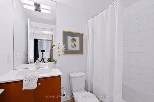 1405-25 Cole Street, Toronto, ON 