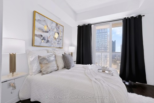 1405-25 Cole Street, Toronto, ON 