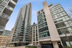 304-600 Fleet Street Toronto, ON M5V 1B7