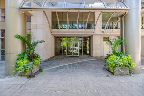 3603-750 Bay Street , Toronto, ON M5G 1N6 2