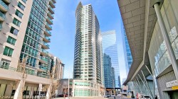 1907-30 Grand Trunk Crescent  Toronto, ON M5J 3A4