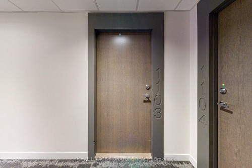 Undisclosed Address Toronto, ON M5E 0C4 5