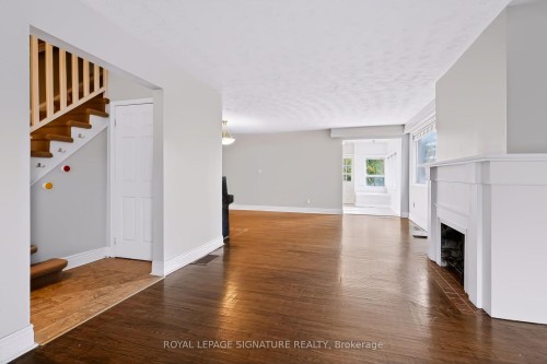 395 Glenholme Avenue , Toronto, ON M6E 3E6 4